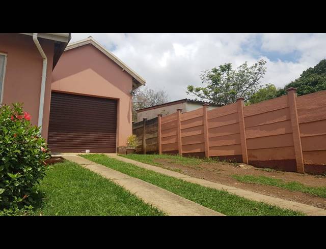 3 BEDROOM FREEHOLD TO LET IN NAPIERVILLE